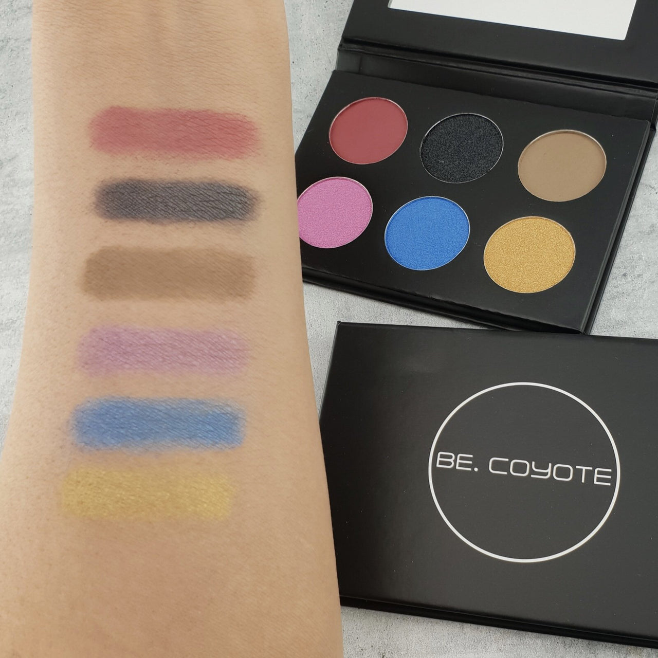 Silent Empire AU - Eyeshadow Palette "What a Knockout" -