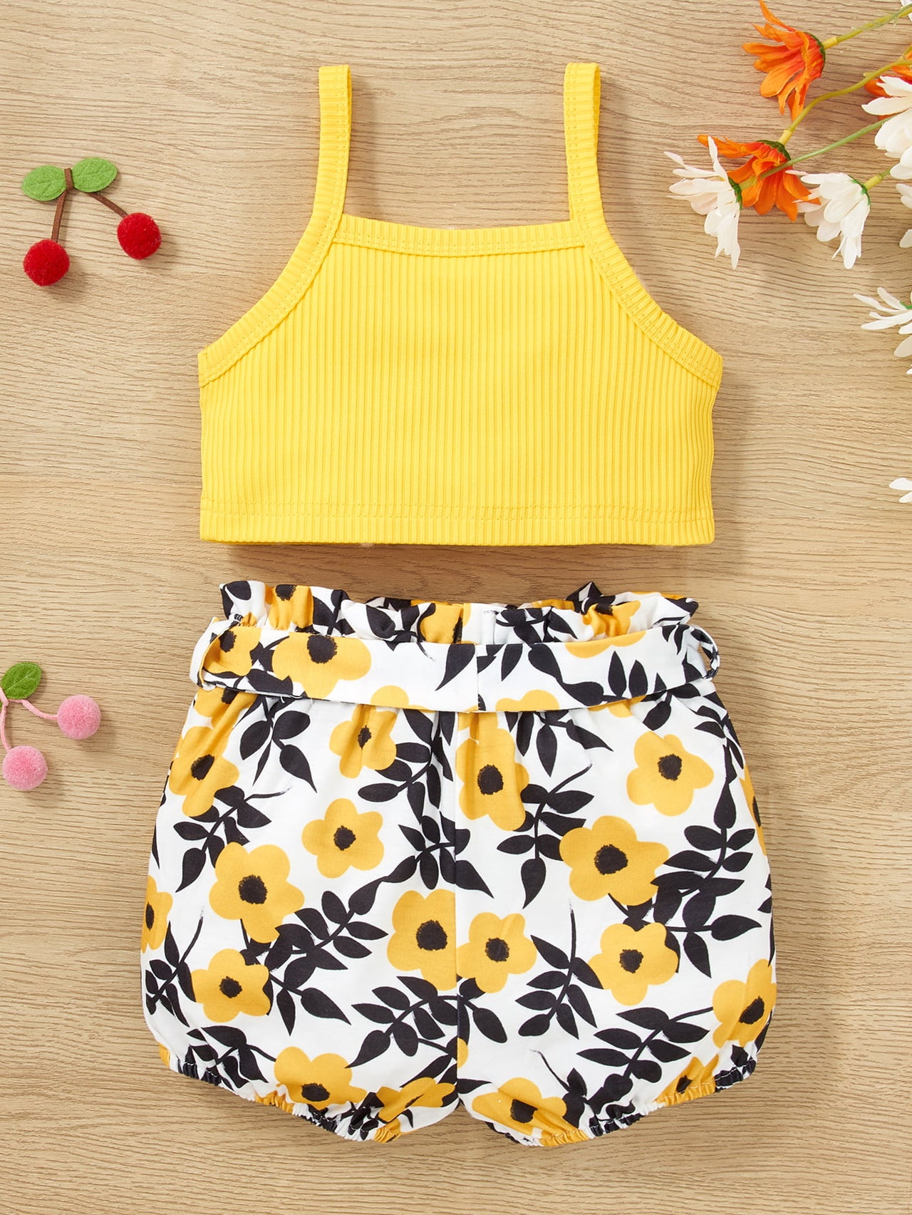 Decorative Button Tank and Floral Shorts Set - 2 PCS. - T - 2 COLORS -