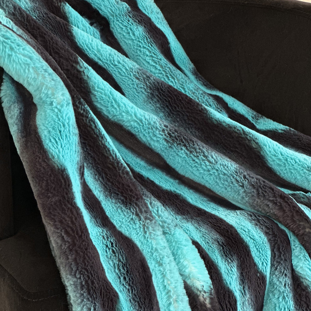 Plutus Teal Black Wild Ocean Faux Fur Luxury Throw Blanket - 14 SIZES -