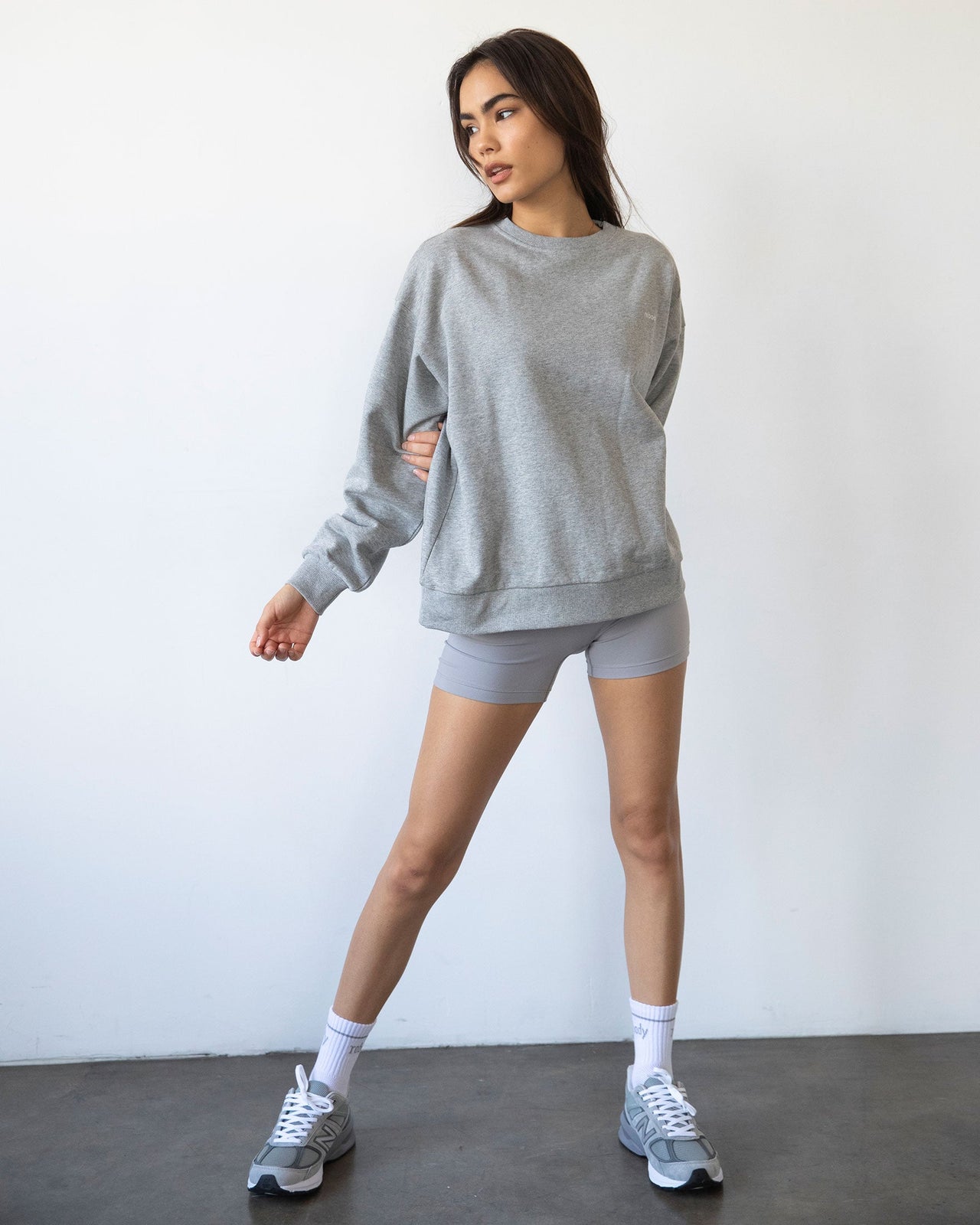 Rebody - Lifestyle Sweatshirt - 2 COLORS -