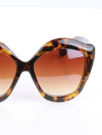 Thumbnail for Tortoise Oversized Beach-Life Sunglasses - 1 COLOR