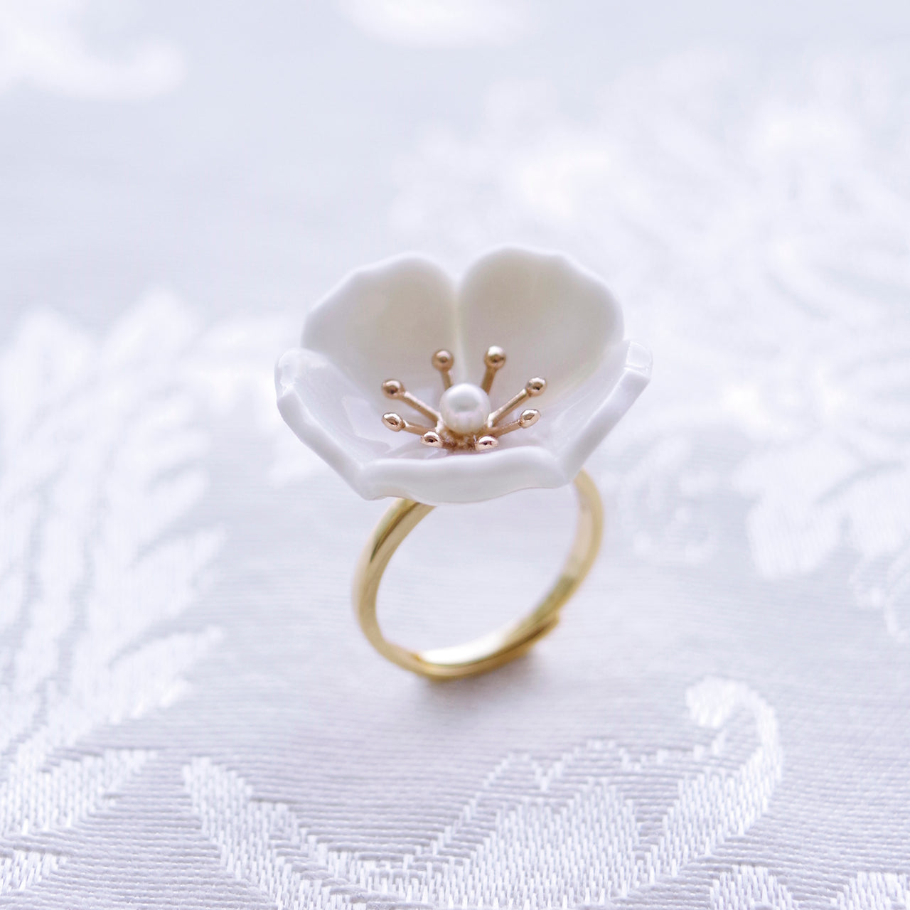 Snow-White Porcelain Plum Blossom Ring -