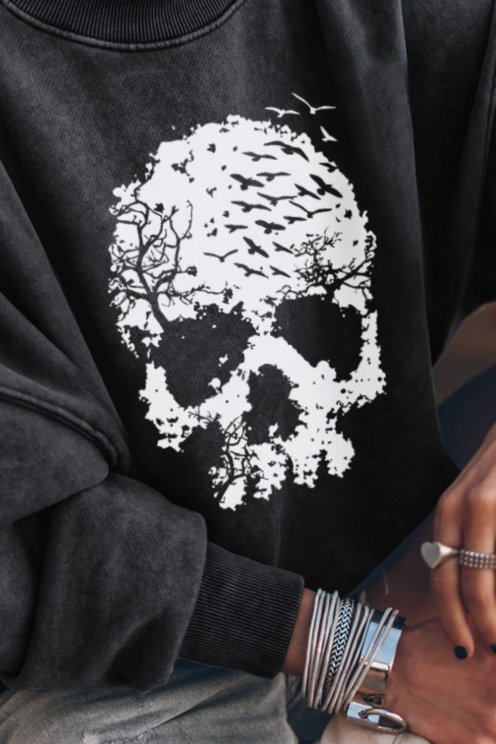 Round Neck Dropped Skull Graphic Sweatshirt - T - 1 COLOR -