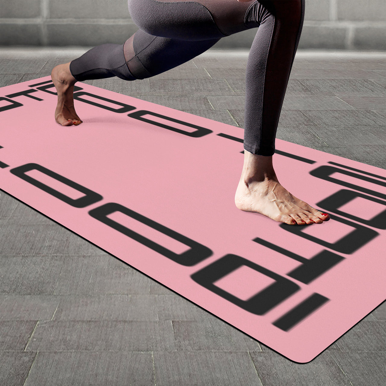 OOTO - Yoga Mat - Black frame on light pink