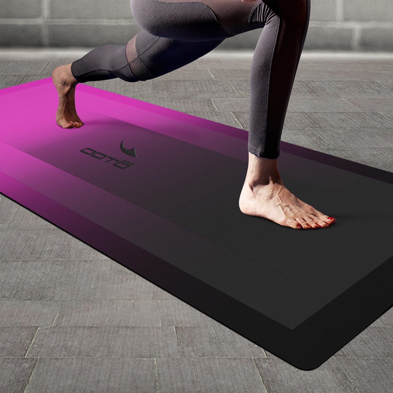 OOTO - Yoga Mat - Neon pink fade to black -